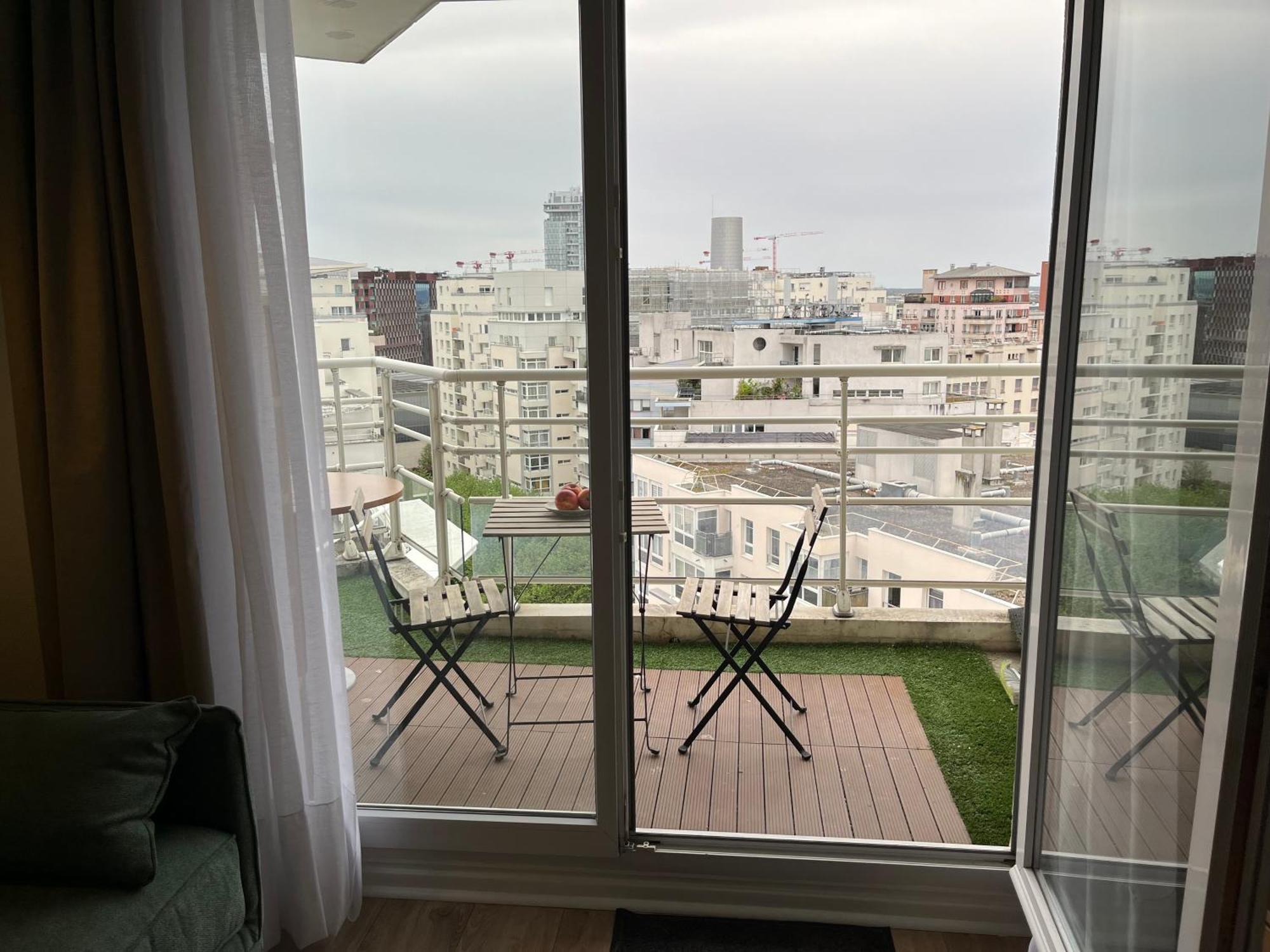 Cosy Apartment In La Defense กูร์เบอวัวร์ ภายนอก รูปภาพ