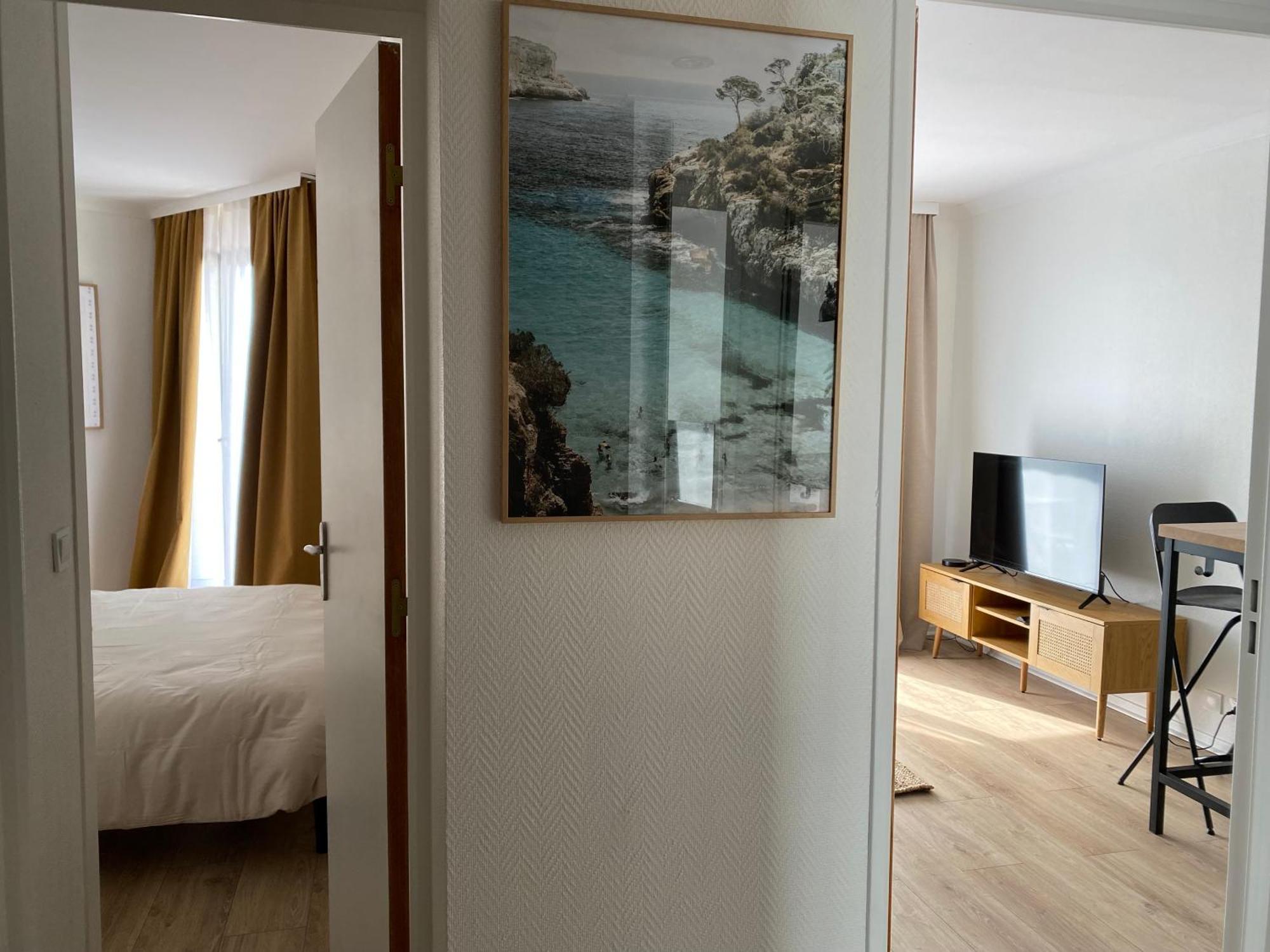 Cosy Apartment In La Defense กูร์เบอวัวร์ ภายนอก รูปภาพ