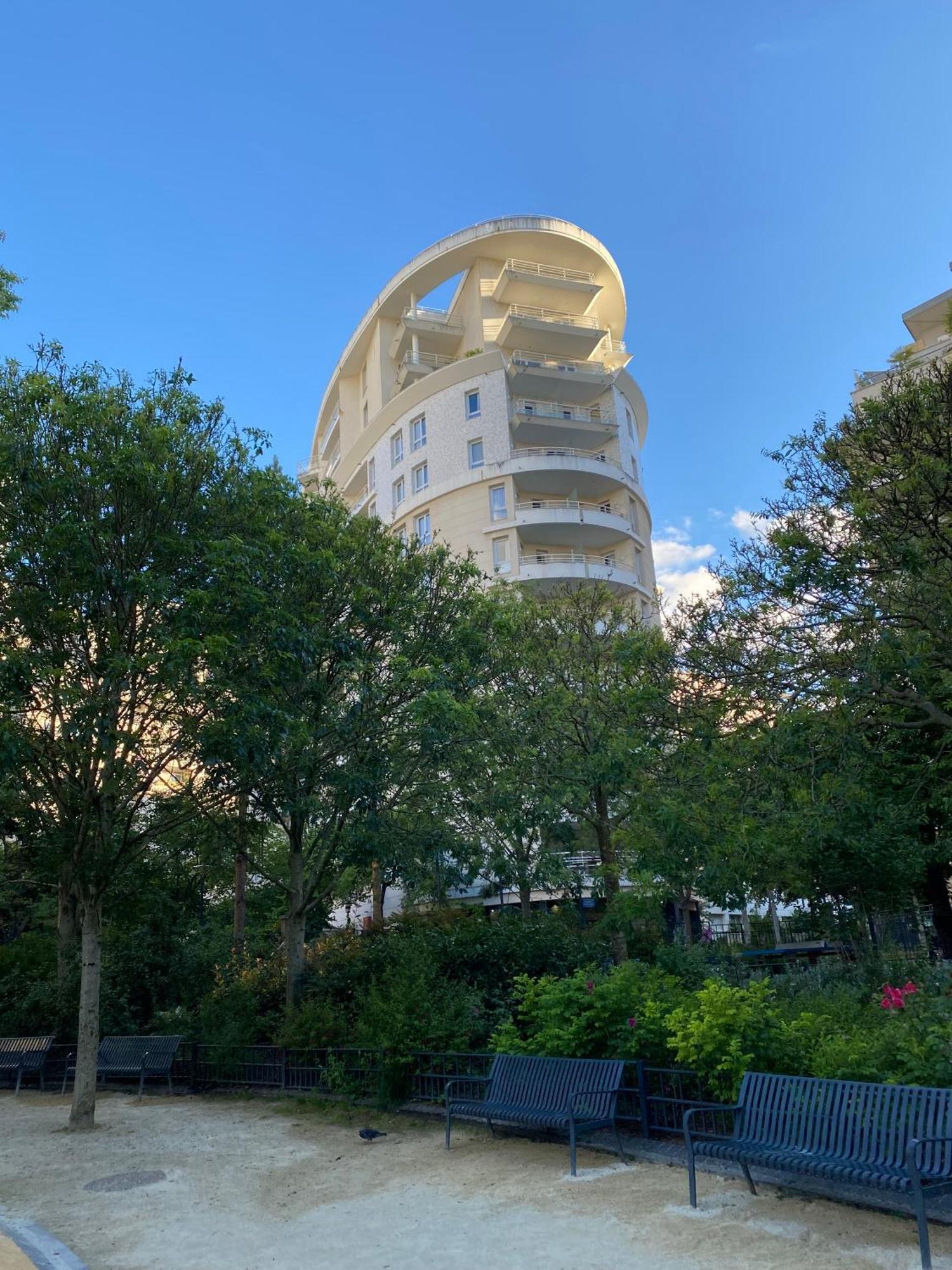 Cosy Apartment In La Defense กูร์เบอวัวร์ ภายนอก รูปภาพ