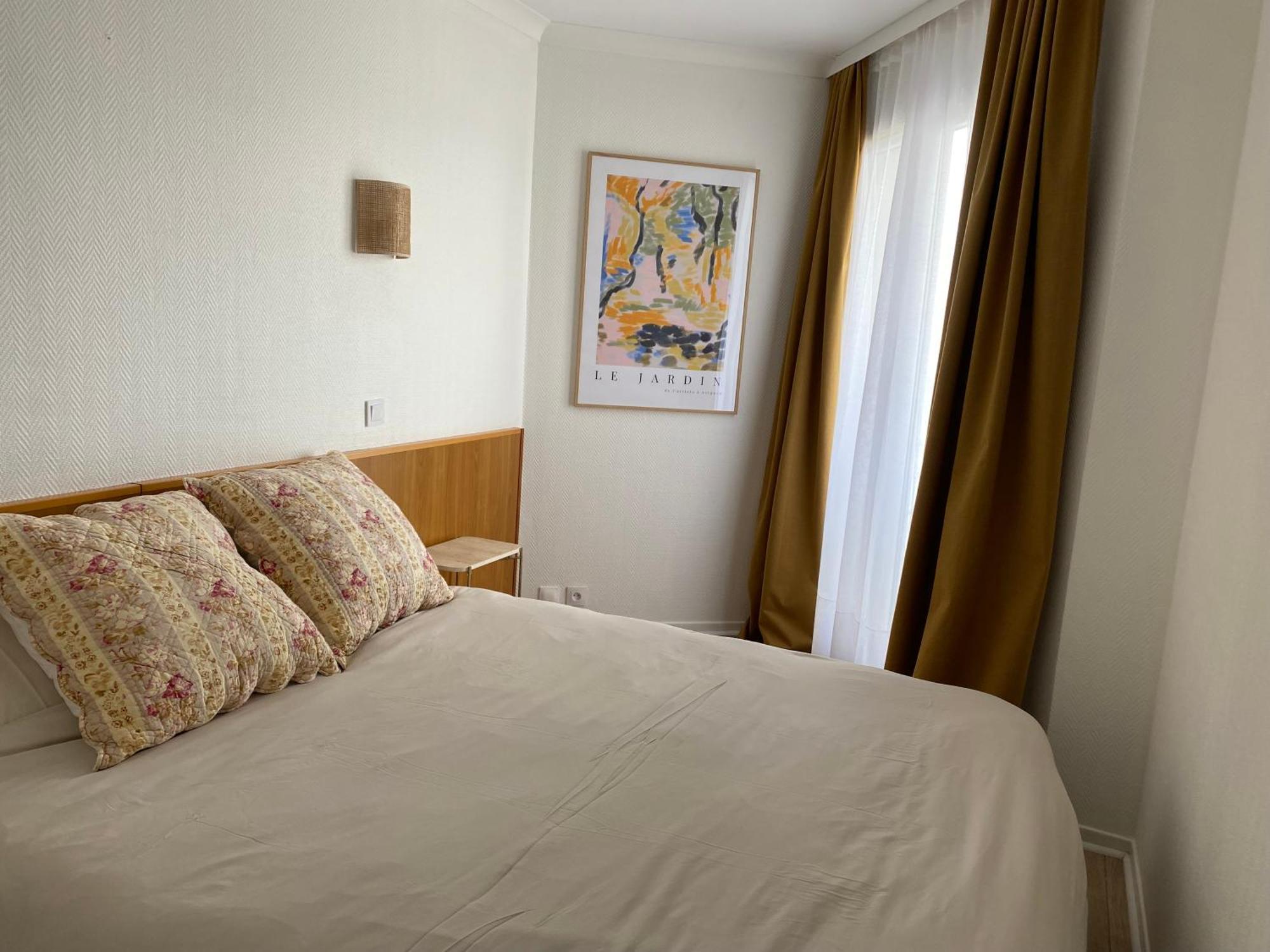 Cosy Apartment In La Defense กูร์เบอวัวร์ ภายนอก รูปภาพ
